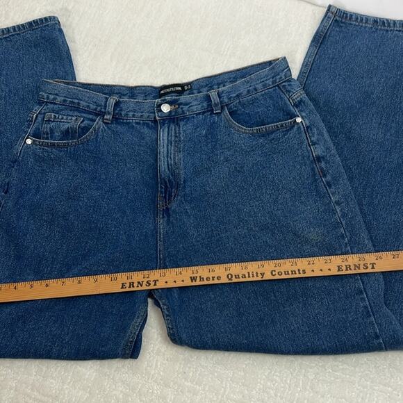 Pretty Little Thing medium wash high waist curvy fit blue jeans 10 - Picture 6 of 10